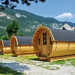 Aldeamento Turístico Campingresort Seeblick Toni 5*