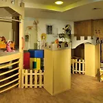 Campingresort Seeblick Toni 5*